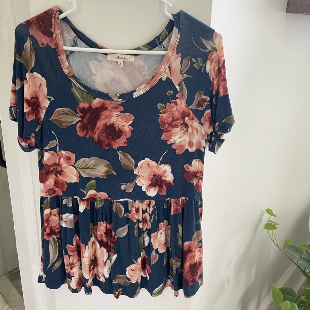Andree by unit shirt